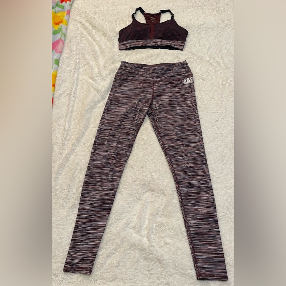 Abercrombie&Fitch bra&legging matching set!Size:Small, Color:Red, Black&White